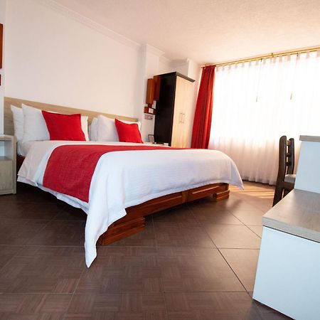 Hotel Plaza Victoria Ибара Екстериор снимка