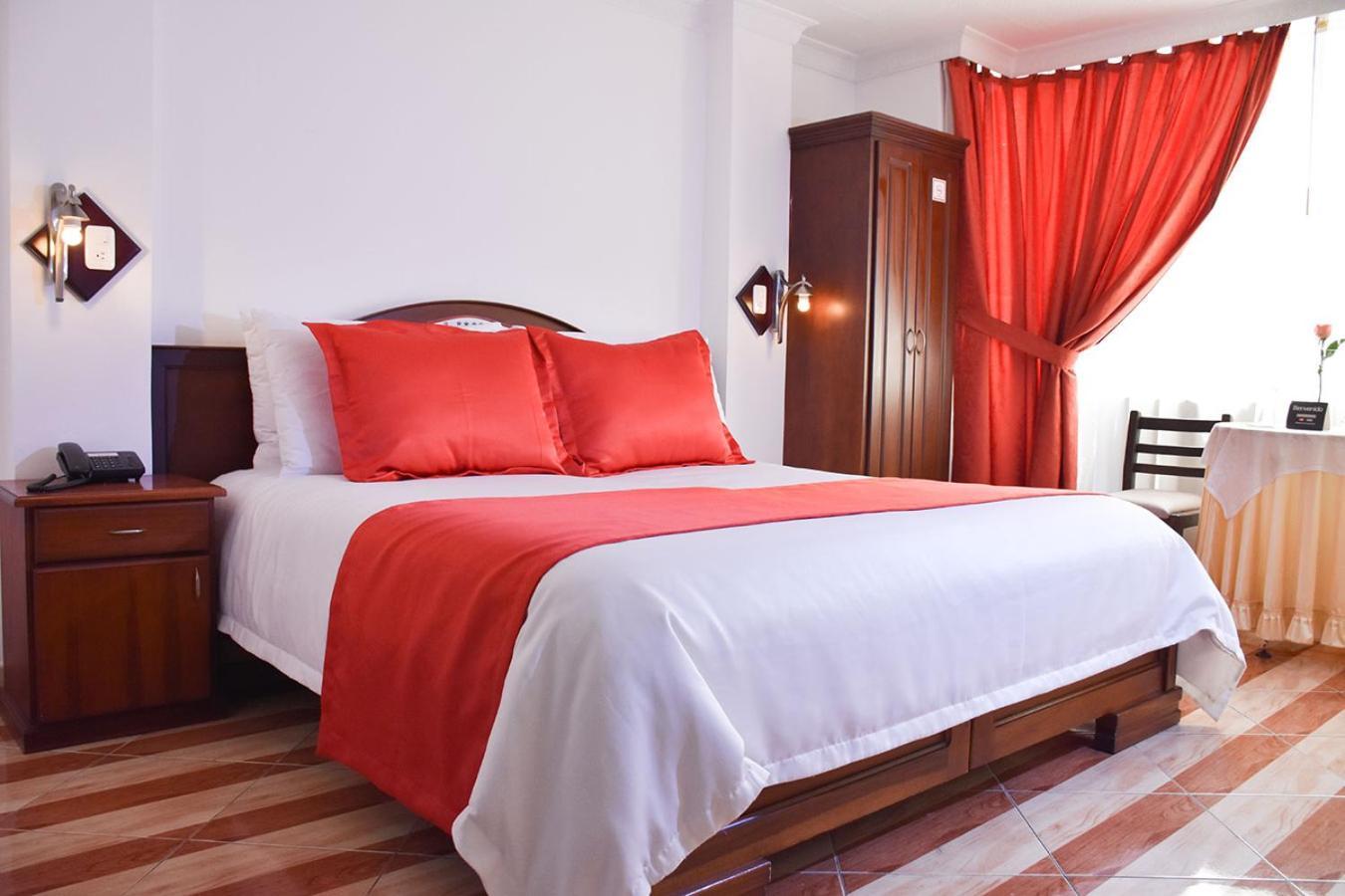 Hotel Plaza Victoria Ибара Екстериор снимка