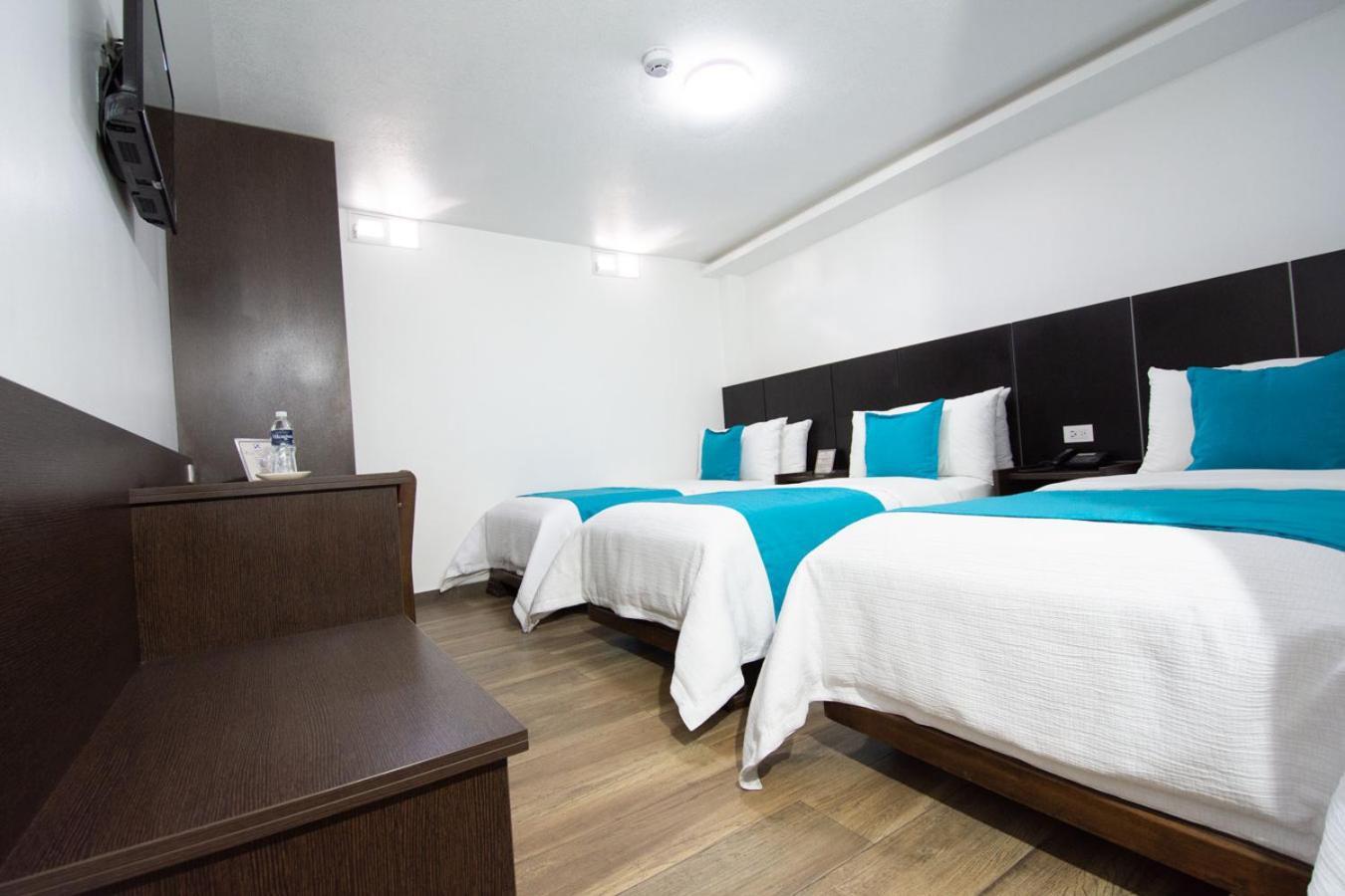 Hotel Plaza Victoria Ибара Екстериор снимка