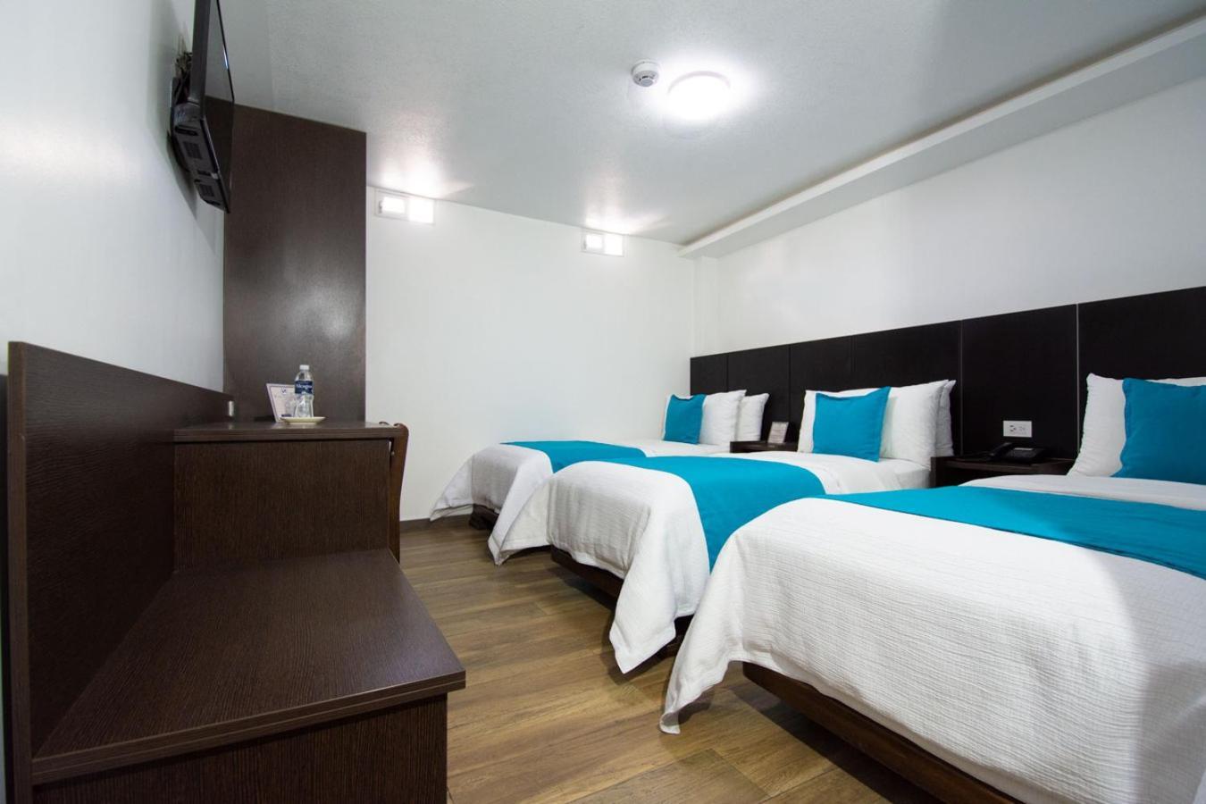 Hotel Plaza Victoria Ибара Екстериор снимка