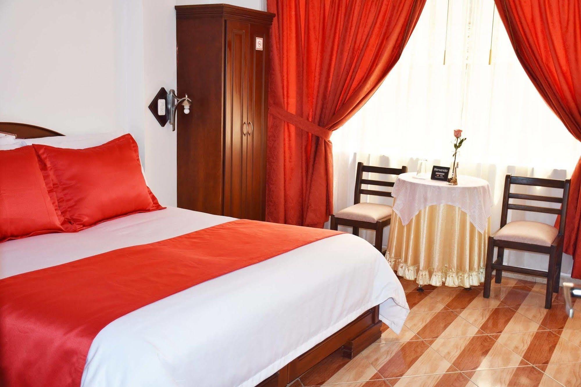 Hotel Plaza Victoria Ибара Екстериор снимка