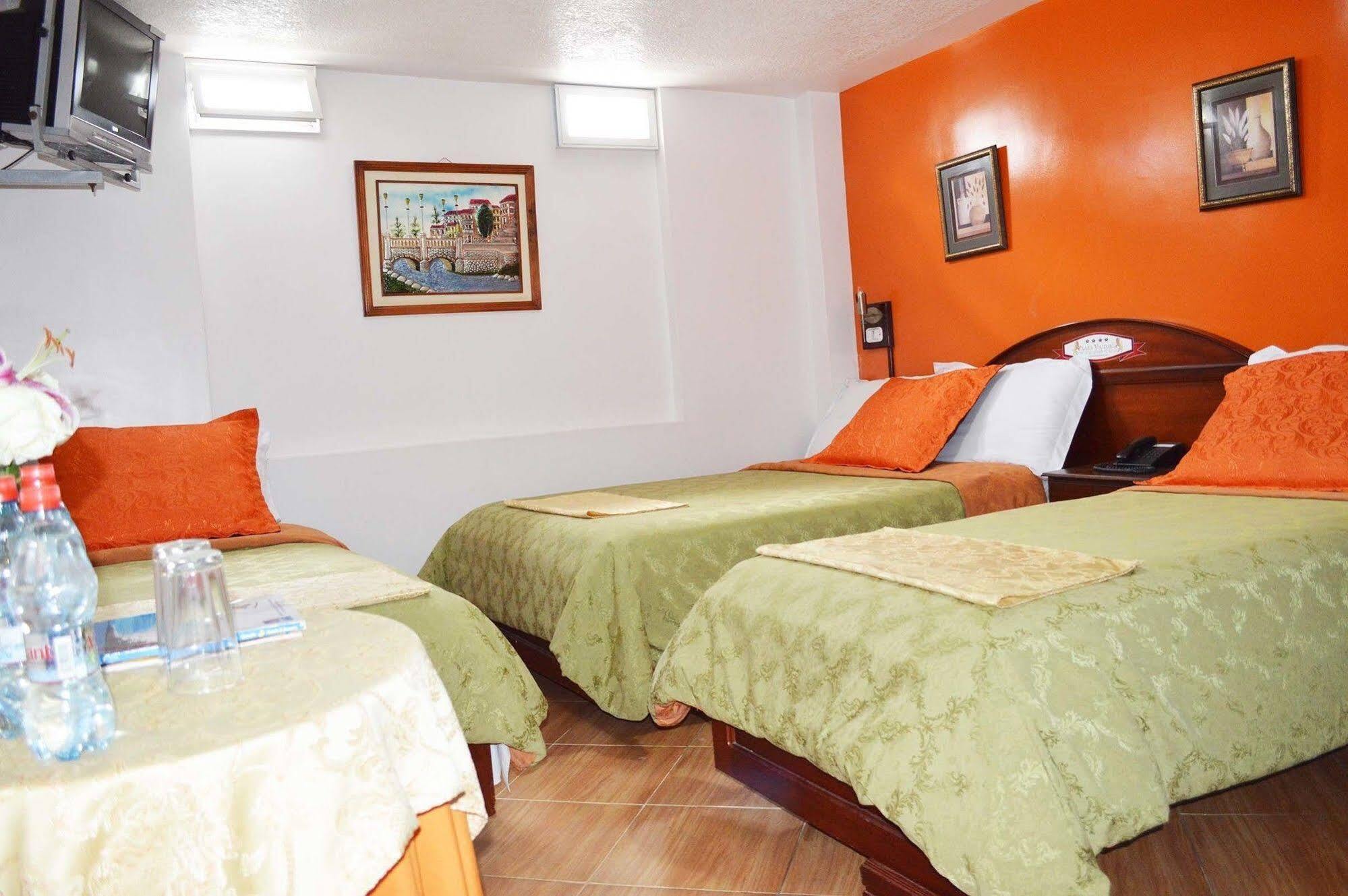 Hotel Plaza Victoria Ибара Екстериор снимка